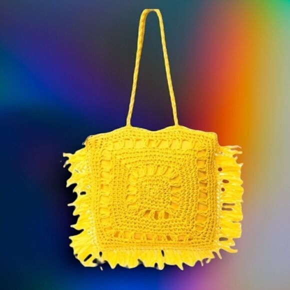 Most Wanted USA Seagrass Woven Tote - Picture 8 of 9